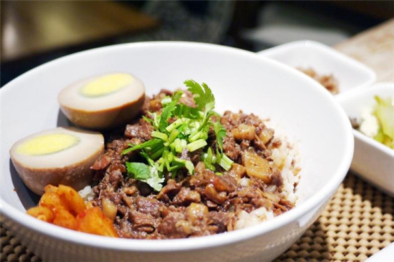 卤鼎记中餐